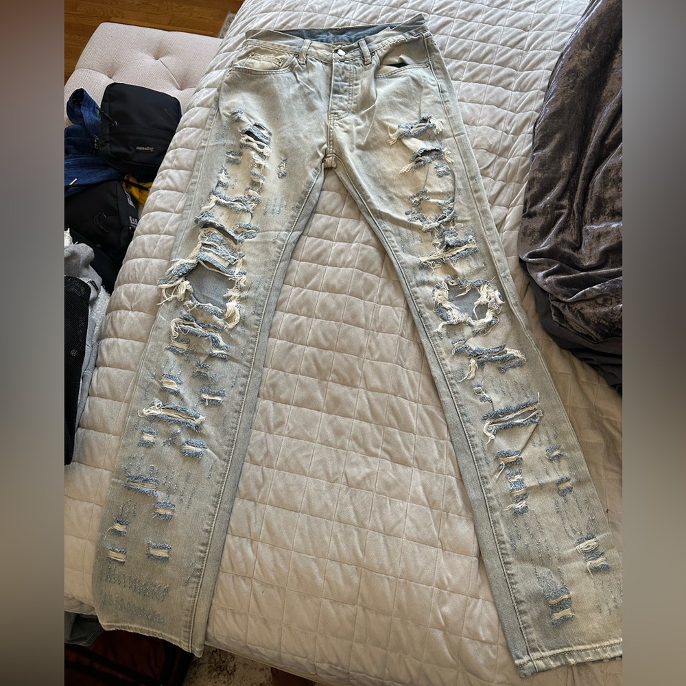 MNNL Ripped jeans
